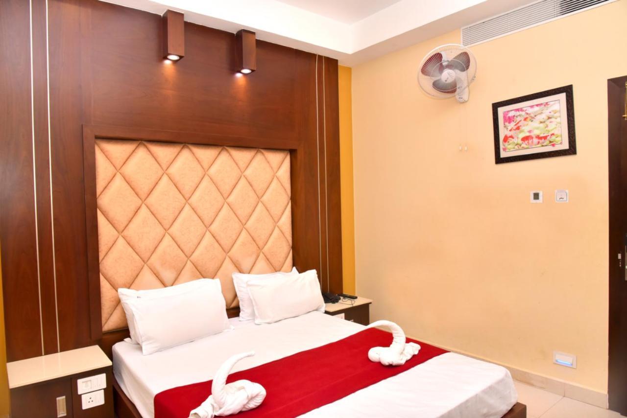 The Grand Park Hotell Chidambaram Exteriör bild